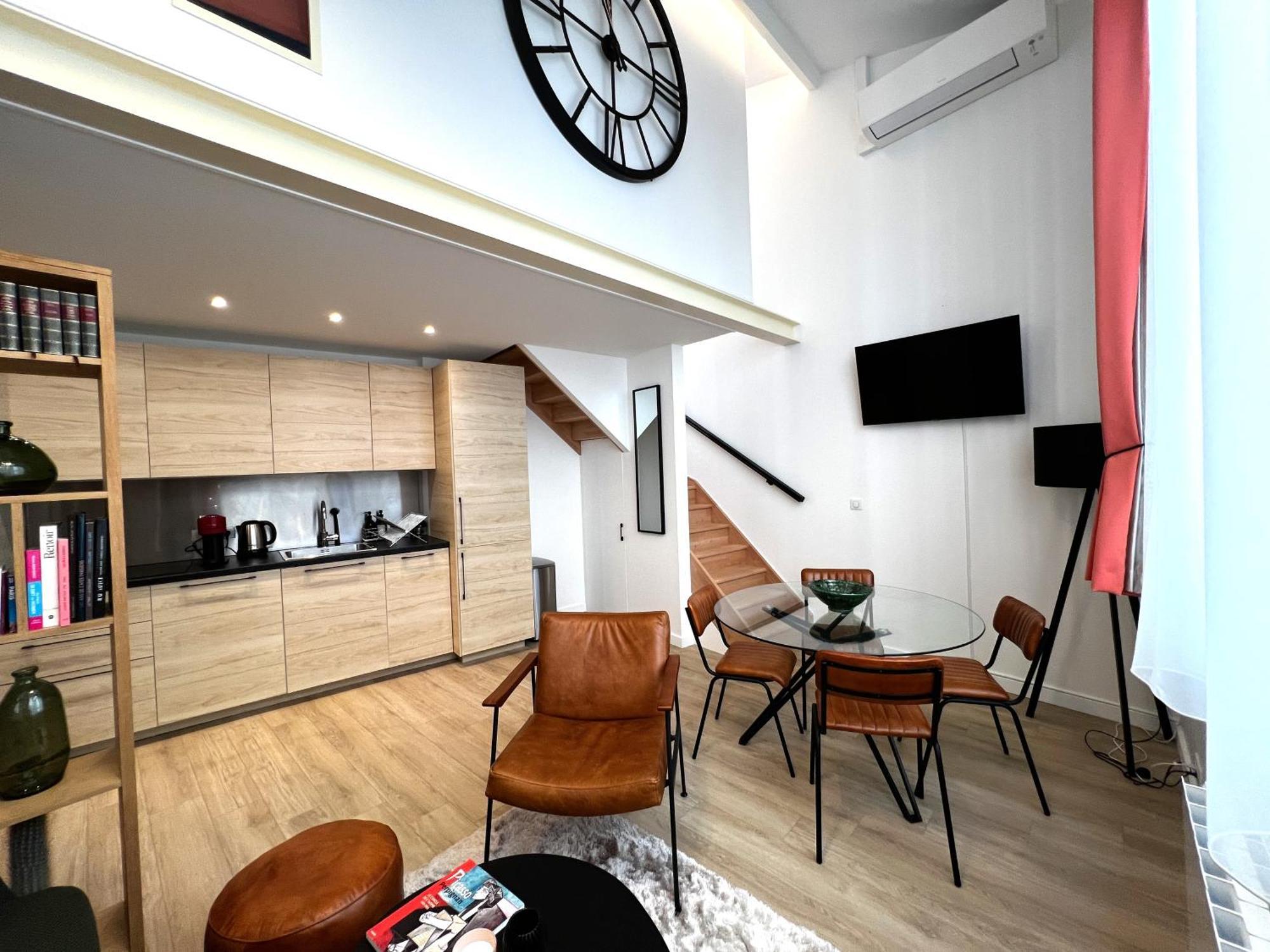 Ferienwohnung Apollinaire - Luxury Loft - Heart Of Montparnasse Paris Exterior foto